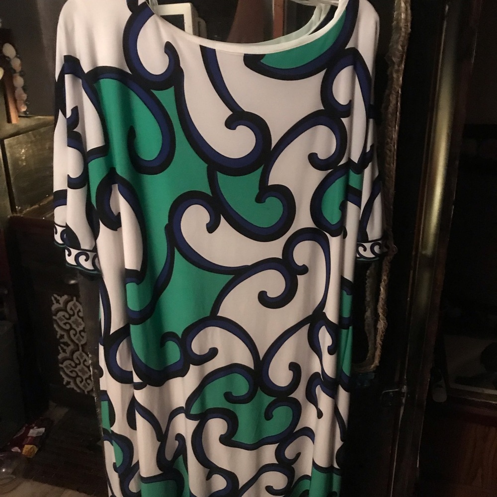LIKE NEW SANDRA DARREN SZ 18W DRESS, LIKE NEW!